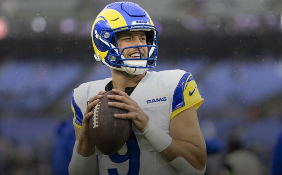 Rams’ Stafford agrees to adjusted deal