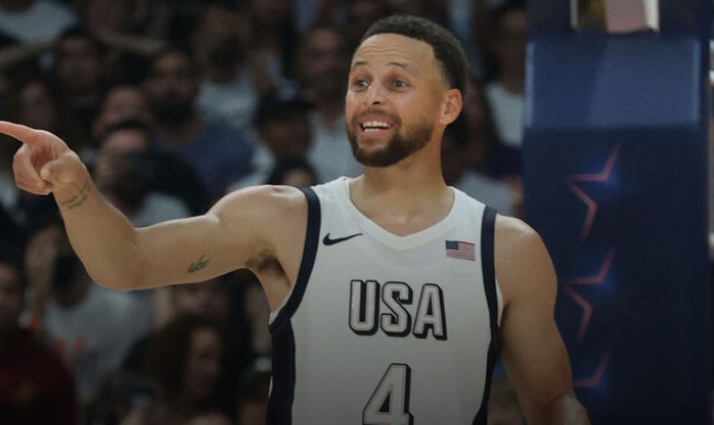 Curry stars in Team USA’s dominant win over Serbia