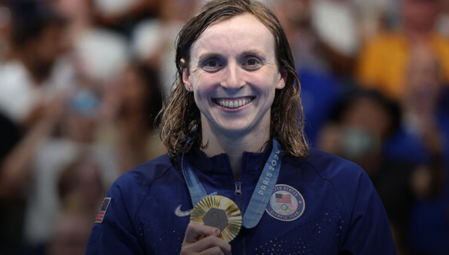 Ledecky leaves Paris pool in style with gold in 800m free