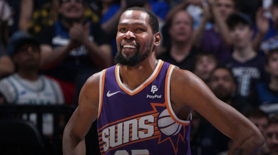 Durant not focusing on extension: ‘When the time comes, the time comes’