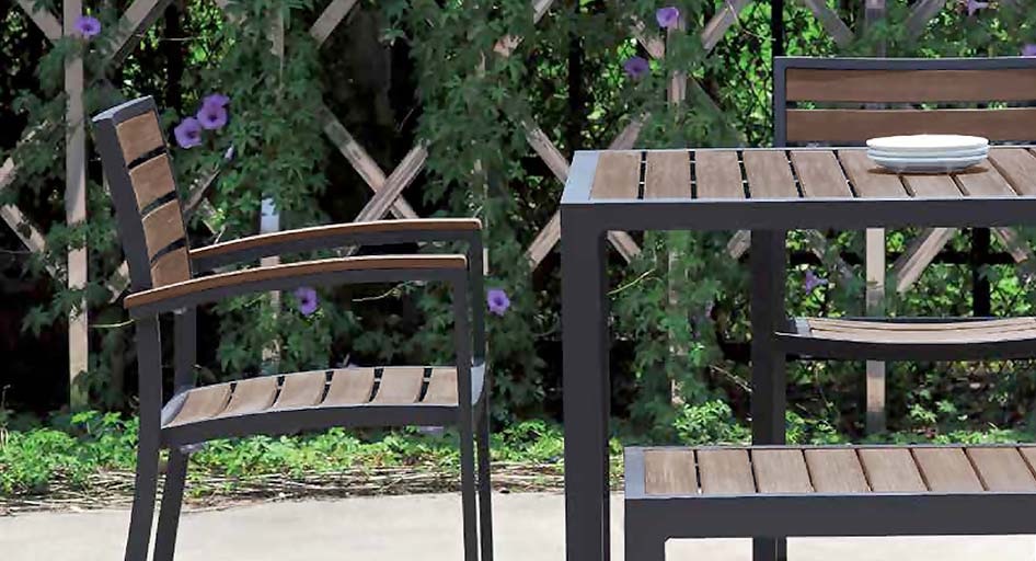 TIPS TO MAINTAIN COMMERCIAL OUTDOOR FURNITURE