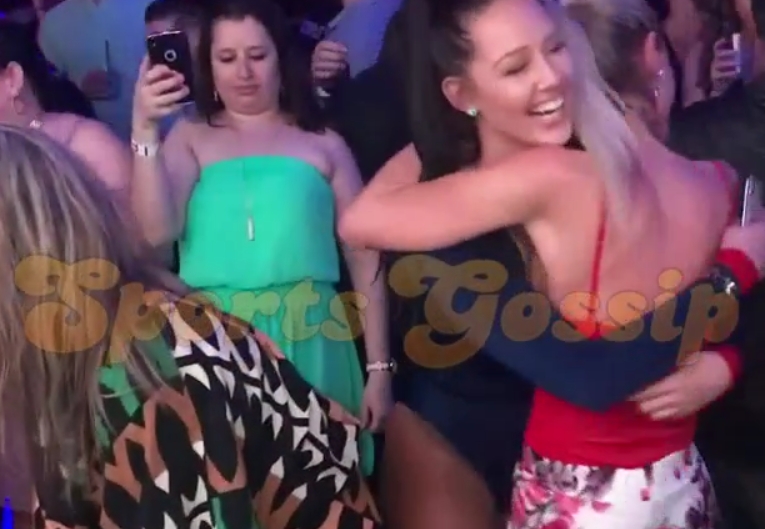 Jimmy Garoppolos Girlfriend Dancing On Women At The Club Sports Gossip